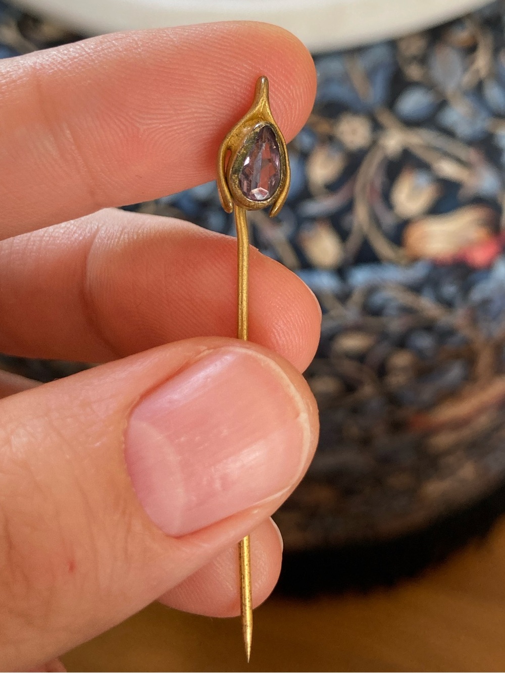 Antique Victorian Amethyst Paste Horseshoe Gilt Metal Stick Pin/Cravat Pin